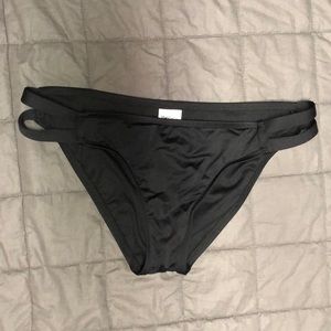 Bikini bottom with straps sides